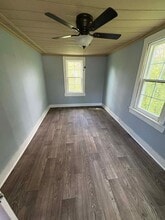 205 Leslie Ave in Glasgow, KY - Building Photo - Building Photo