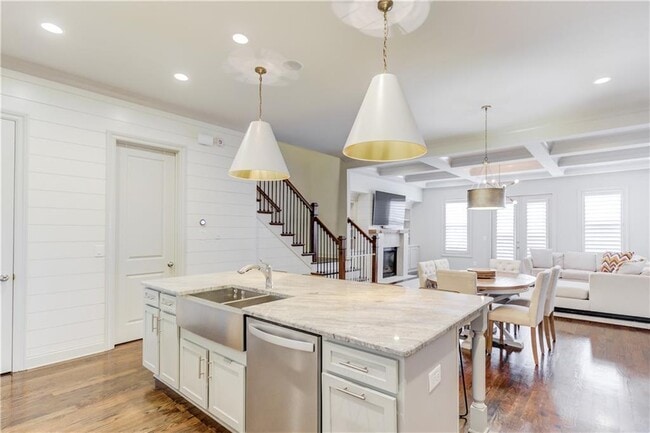 1816 Falling Sky Ct in Brookhaven, GA - Building Photo - Building Photo