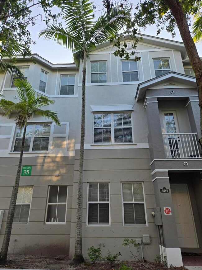 property at 3517 Shoma Ln