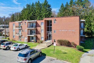 The Bristol in Pittsburgh, PA - Building Photo
