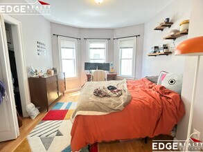 83 Newbury St in Somerville, MA - Building Photo - Building Photo