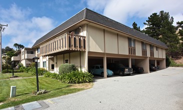 Glendora Gardens in San Mateo, CA - Building Photo - Building Photo