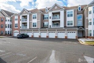 2822 Edward Stec Blvd in Edison, NJ - Building Photo