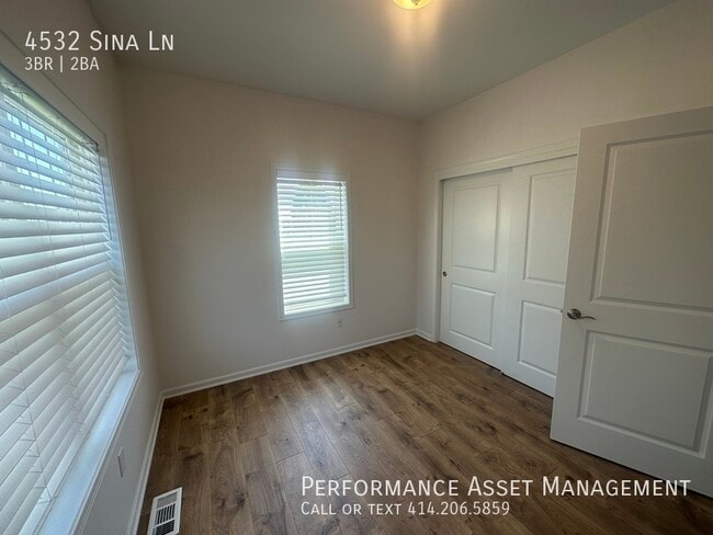4532 Sina Ln in Racine, WI - Building Photo - Building Photo