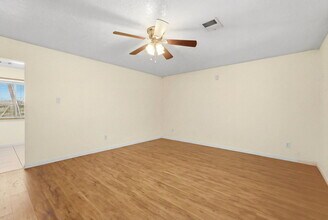 703 Overbluff St in Channelview, TX - Building Photo - Building Photo