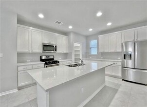 816 Alta Wy in Leander, TX - Building Photo - Building Photo