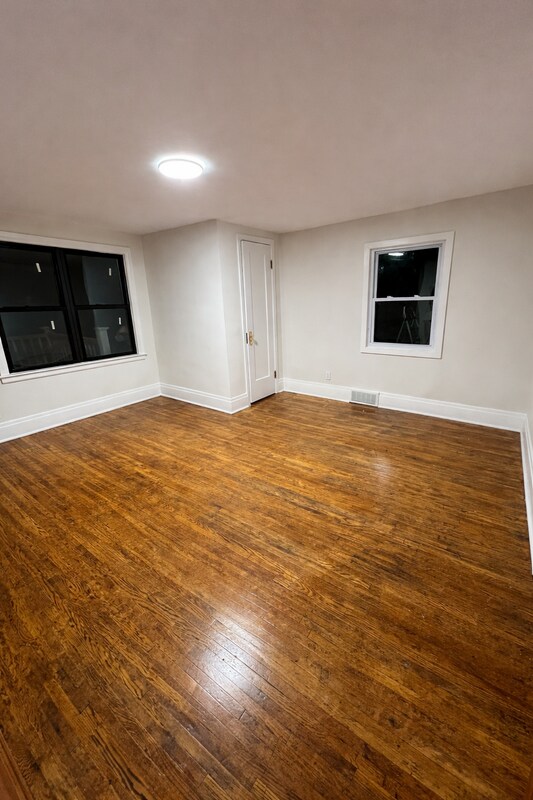 130 Dartmouth Ave in Buffalo, NY - Foto de edificio - Building Photo