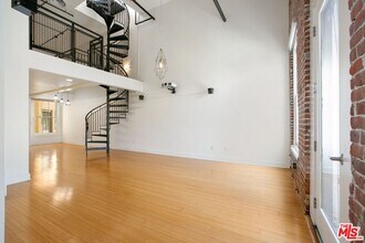 253 S Broadway in Los Angeles, CA - Building Photo - Building Photo