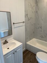 456 N Batavia St, Unit 458 in Orange, CA - Building Photo - Building Photo