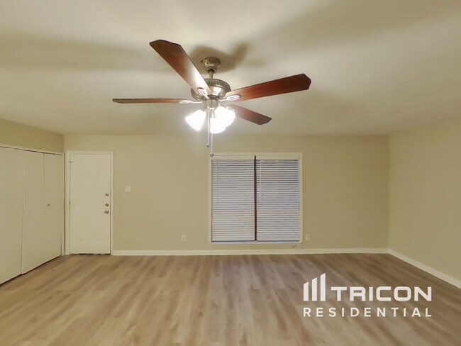 1711 Pilot Way in Garland, TX - Building Photo - Building Photo