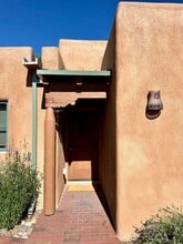 709 Don Felix St in Santa Fe, NM - Building Photo - Building Photo