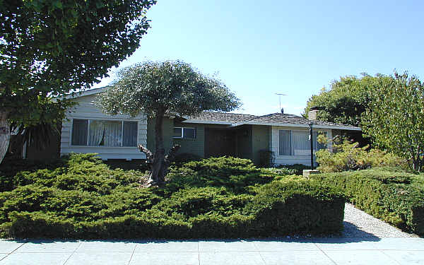 619 Bolton Ct in San Jose, CA - Foto de edificio - Building Photo