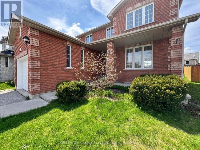 46 Birchwood Dr in Barrie, ON - Building Photo - Building Photo