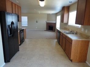 937 Iona Dr in Fort Worth, TX - Foto de edificio - Building Photo