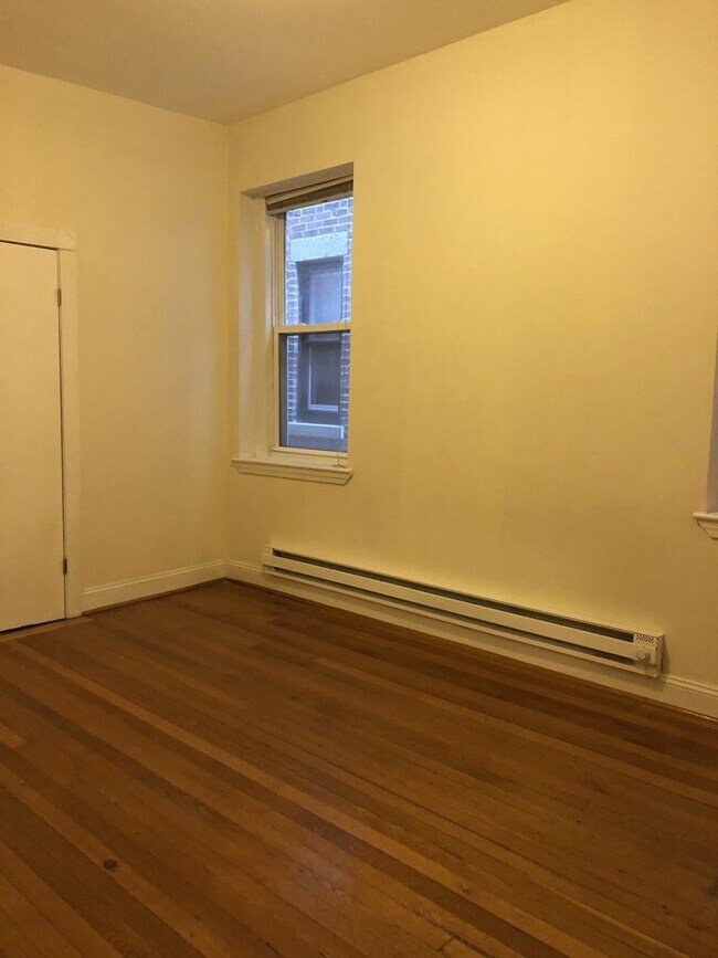 property at 19 Aberdeen St