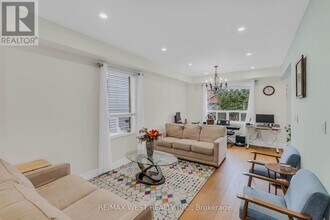 80 Northgrove Crescent in Whitby, ON - Building Photo - Building Photo