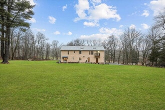 338 Clove Rd in Monroe, NY - Building Photo - Building Photo