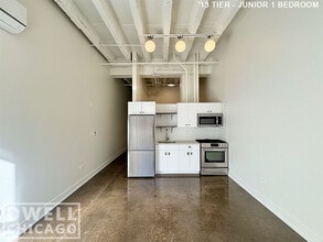 17 E Adams St, Unit 1 in Chicago, IL - Building Photo - Building Photo