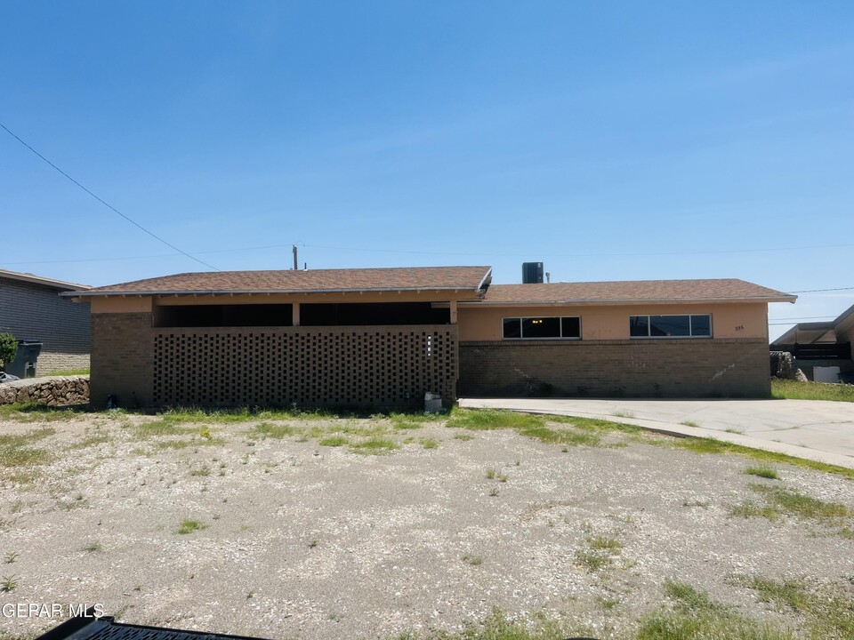 356 Ridgemont Dr in El Paso, TX - Building Photo