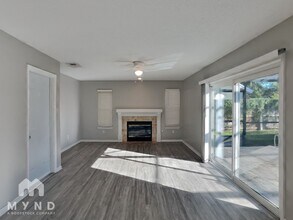 3833 Landlubber St in Orlando, FL - Foto de edificio - Building Photo