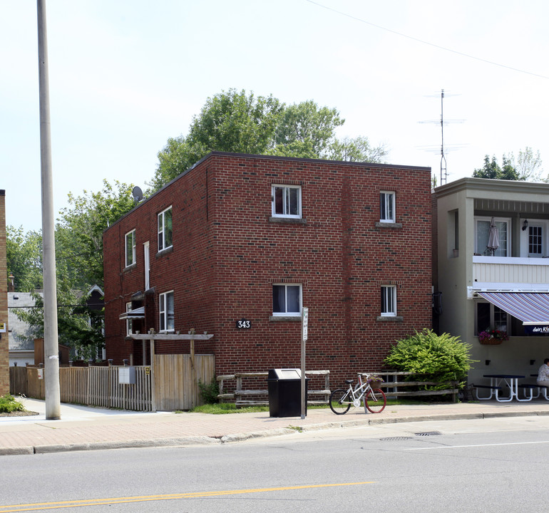 343 Lakeshore Rd E in Mississauga, ON - Building Photo