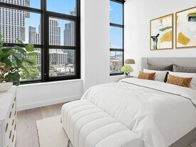 29 Huron St in Brooklyn, NY - Building Photo