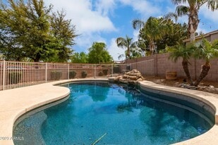 19043 E Kingbird Dr in Queen Creek, AZ - Building Photo