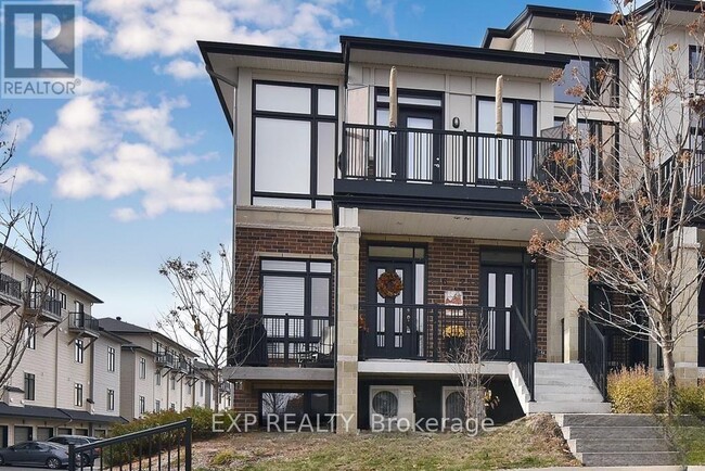 256 Pembina Private