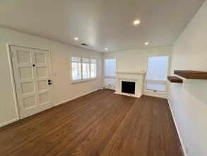 2 Nevada St in San Rafael, CA - Building Photo - Building Photo