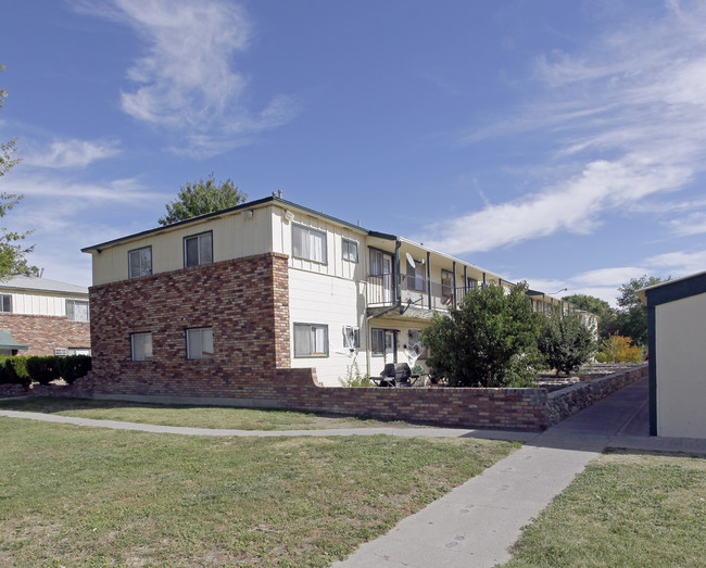 Sierra Meadows Apartments in Sparks, NV - Building Photo - Building Photo