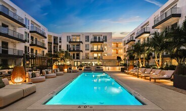 Overland & Ayres in Los Angeles, CA - Foto de edificio - Building Photo