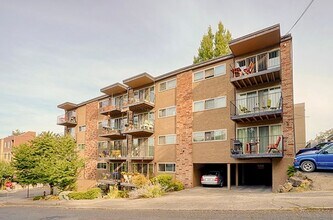 The Mercer at Summit in Seattle, WA - Building Photo - Interior Photo