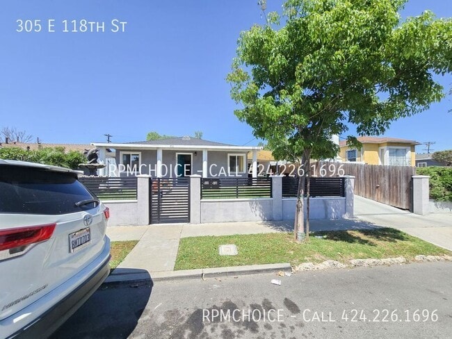 property at 305 E 118th St