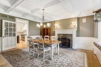 7 Country Club Dr in Chatham Township, NJ - Building Photo - Building Photo