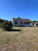 5701 Piney Ridge Ct in Chester, VA - Building Photo - Building Photo