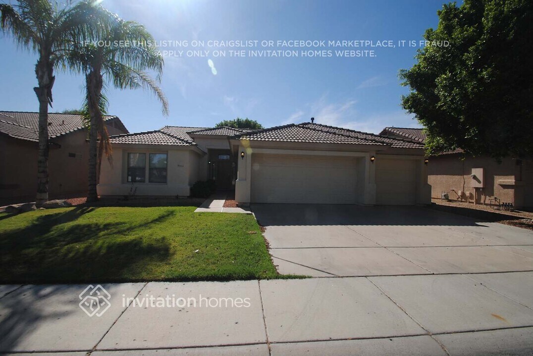 20014 N 41st Ln in Glendale, AZ - Foto de edificio
