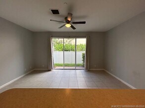9429 SW Purple Martin Way in Stuart, FL - Building Photo - Building Photo