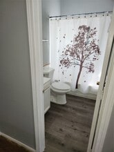 4732 Orange St in Bacliff, TX - Building Photo - Building Photo