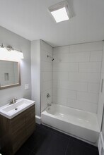 34 Russell St, Unit 3 in Malden, MA - Building Photo - Building Photo
