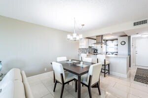 5700 NW 2nd Ave in Boca Raton, FL - Building Photo - Building Photo