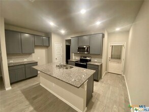 2440 Dielman Dr in Seguin, TX - Building Photo - Building Photo