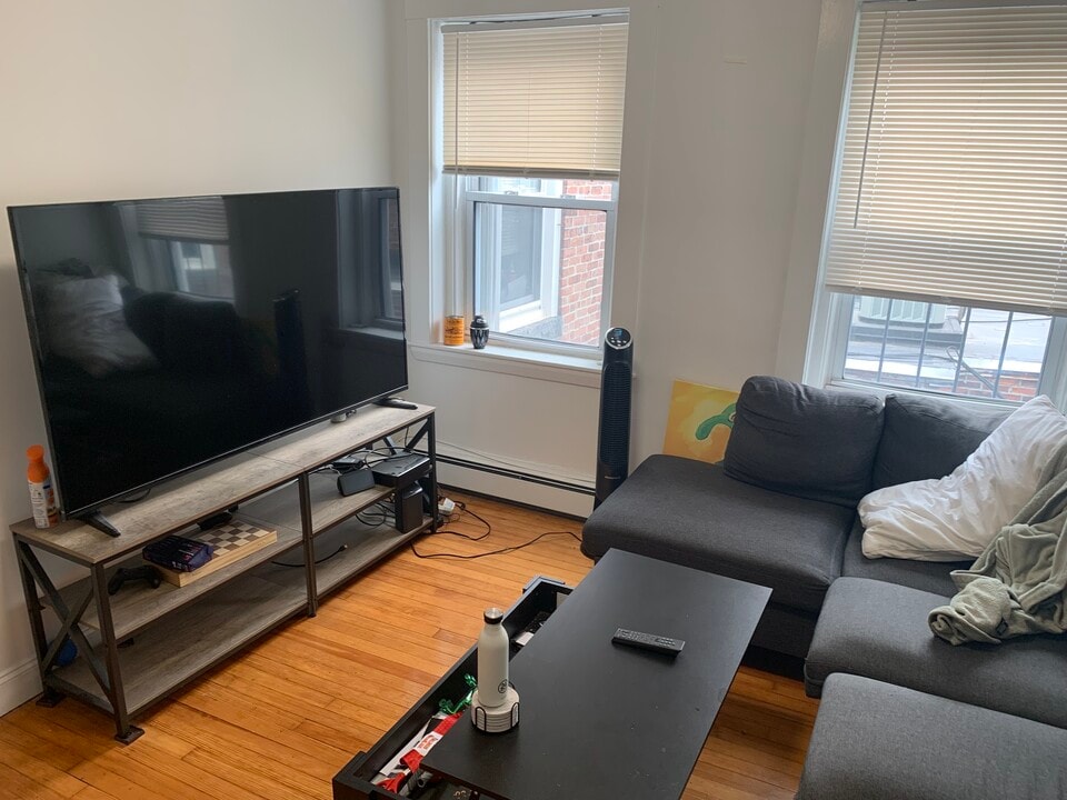 116 Prince St in Boston, MA - Building Photo