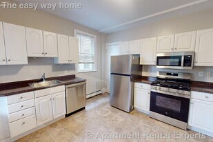 63 Dana St in Cambridge, MA - Building Photo