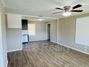 287 McNeal St in Tallassee, AL - Building Photo - Building Photo