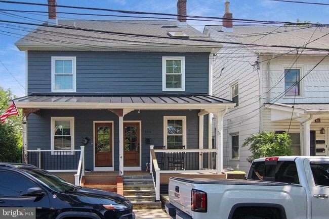 property at 154 Wood St