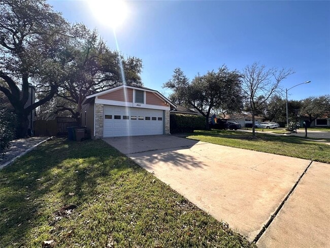 4611 Tobago Cove in Austin, TX - Building Photo - Building Photo