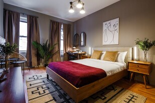 501-505-505 9th Ave in New York, NY - Building Photo