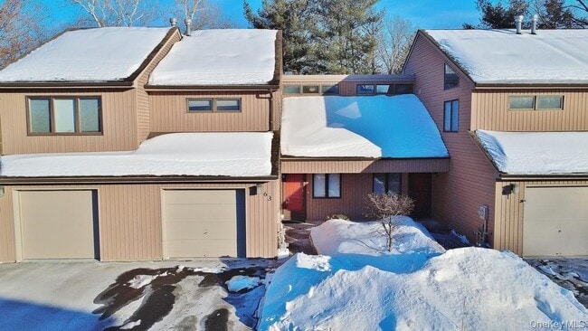 63 Contempra Cir in Tappan, NY - Building Photo - Building Photo