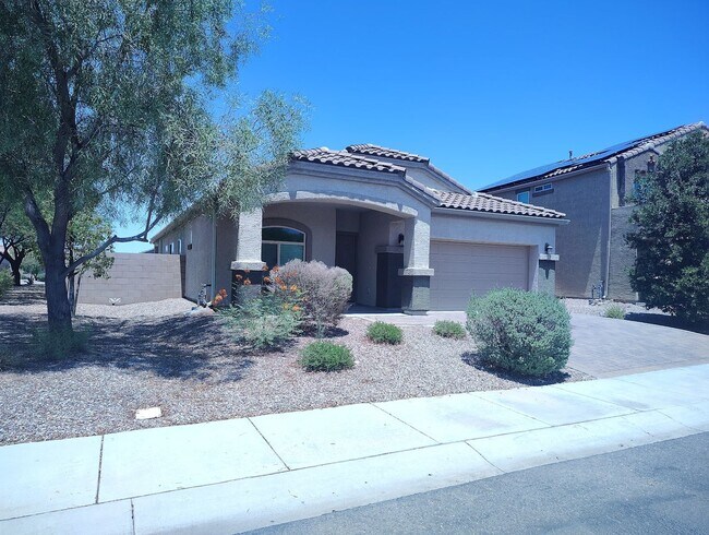 8990 W Cloudwood Dr in Marana, AZ - Building Photo - Building Photo