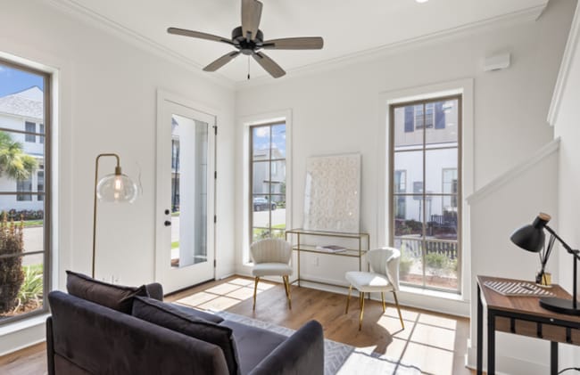 property at 115 Gaunt Ln